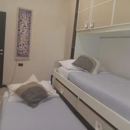 Elizabeth House Appartement Como