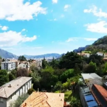 Elizabeth House דירה *